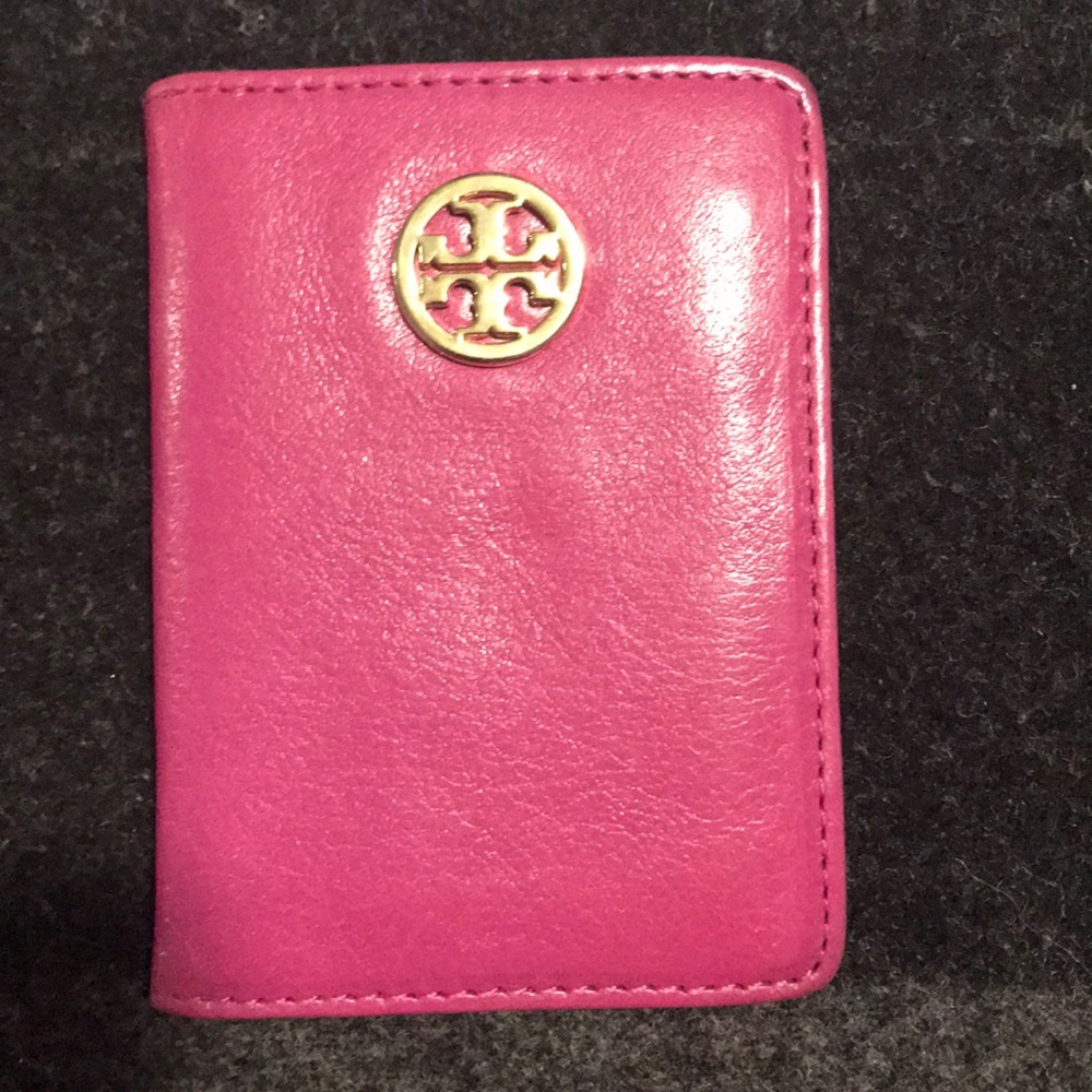 Tory Burch wallet